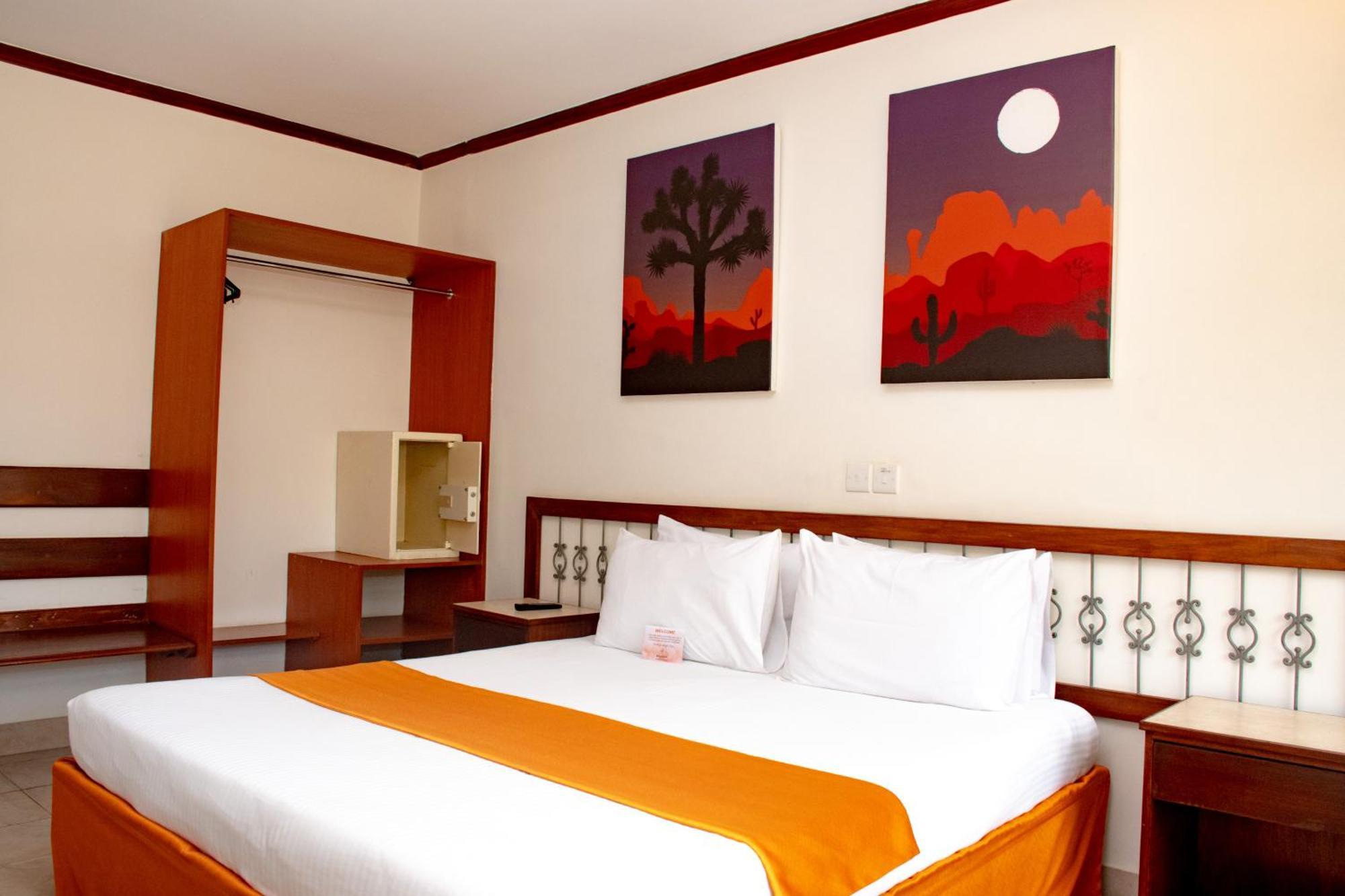 Hotel Boulevard Nairobi, City Centre Cbd エクステリア 写真