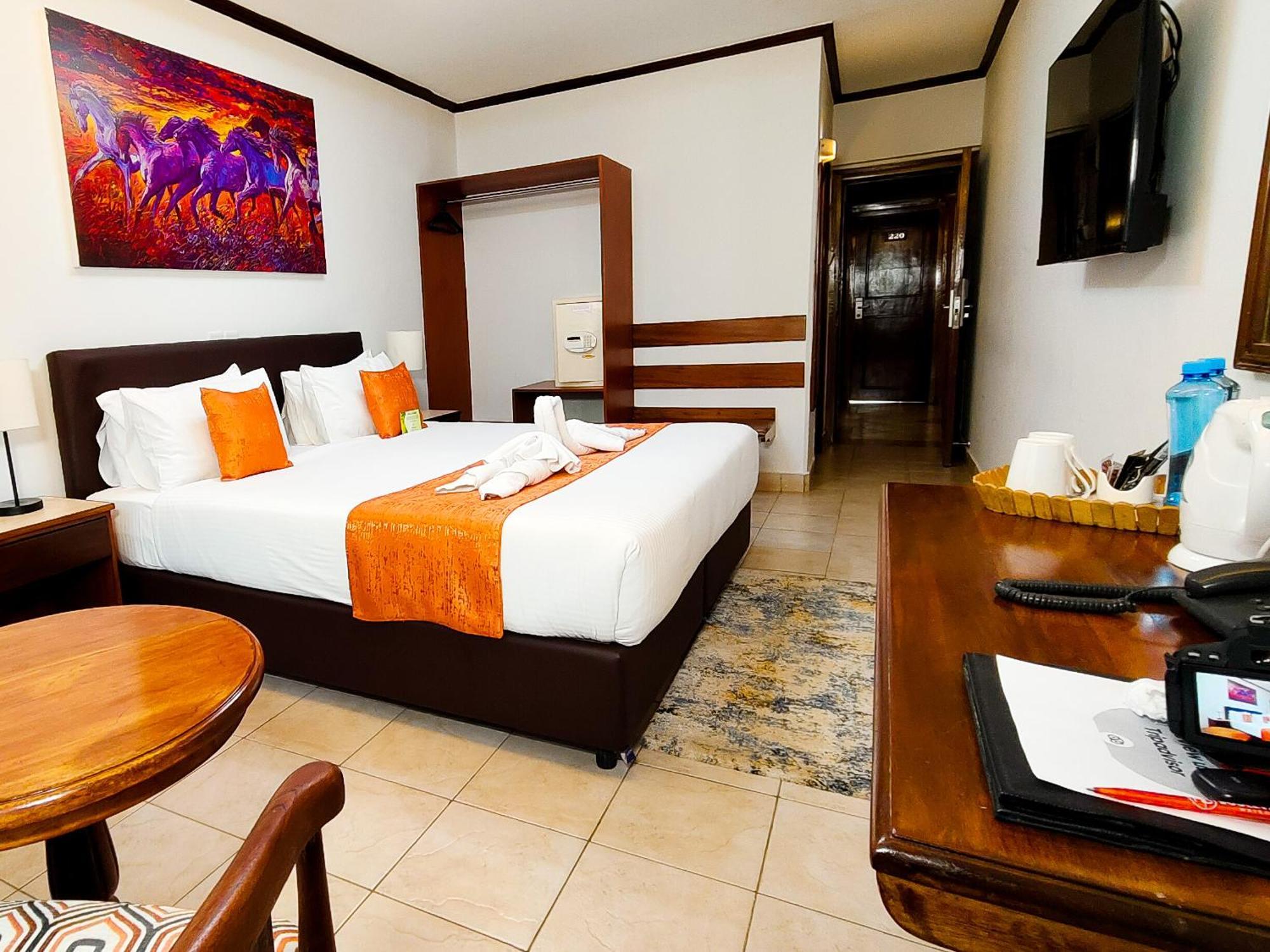 Hotel Boulevard Nairobi, City Centre Cbd エクステリア 写真